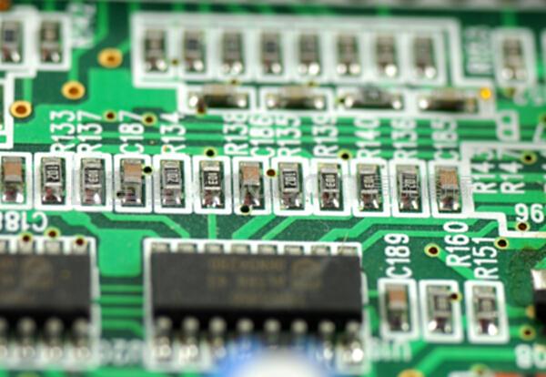 電子元件和裝置